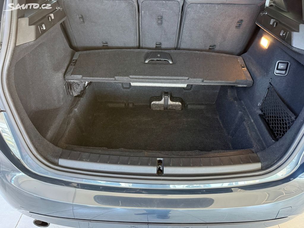 BMW Řada 2, 218i Active Tourer Sport Line