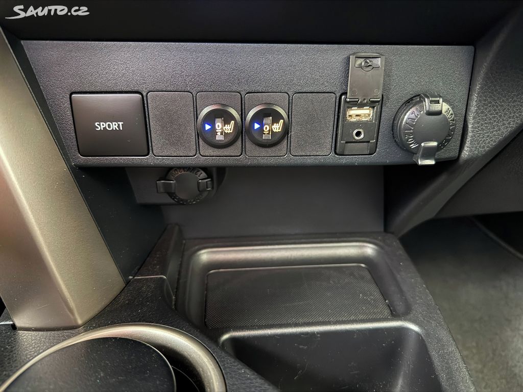 Toyota Rav4, 2.2 D-4D 110 kW 4x4 1.majitel