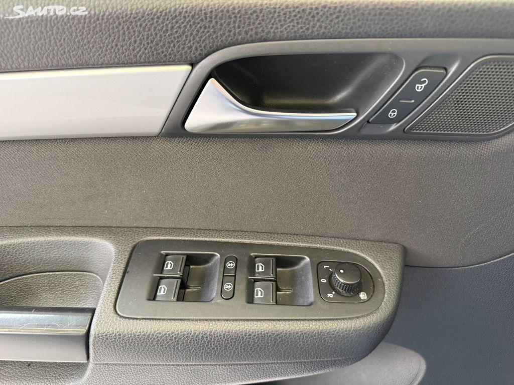 Volkswagen Sharan, 2.0 TDI 103 kW 7míst, tažné