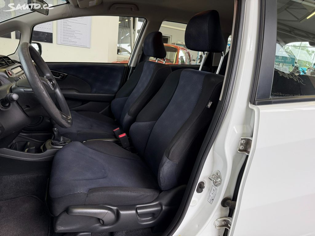 Honda Jazz, 1.2 i-VTEC 66 kW