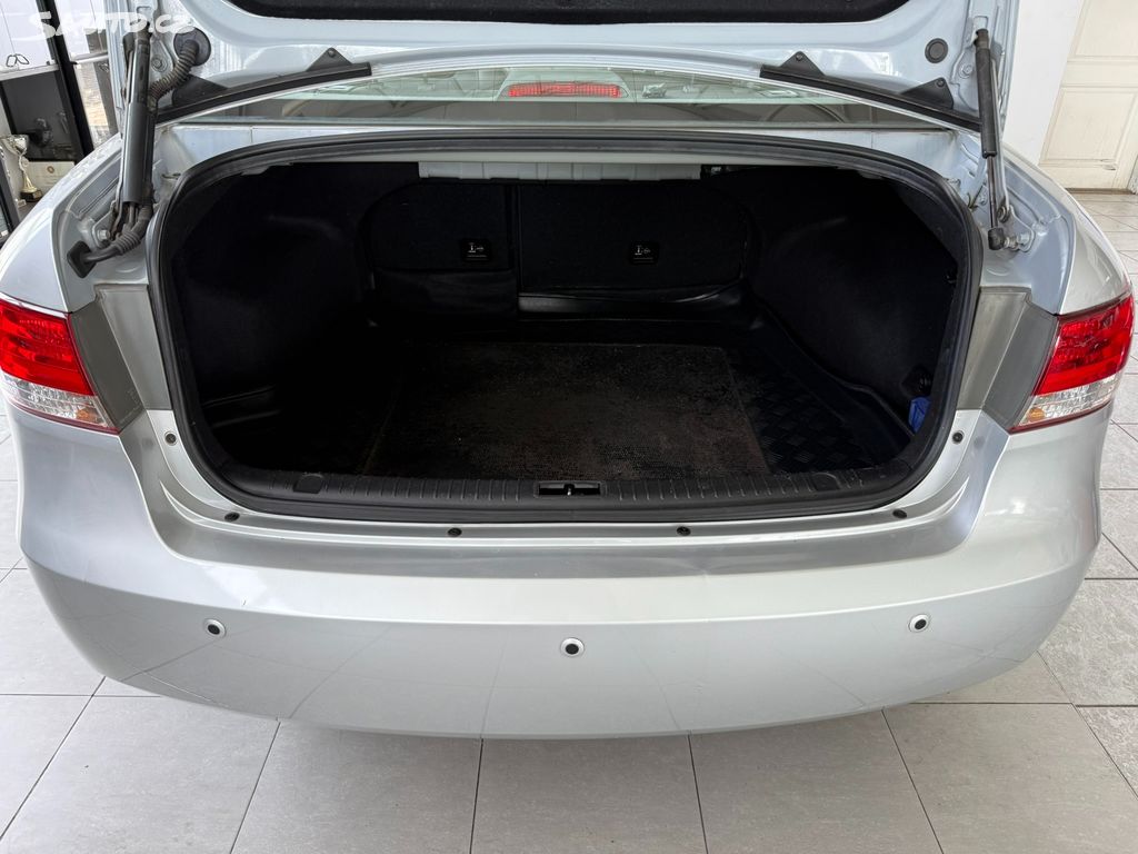 Hyundai Sonata, 2.4 119 kW Webasto