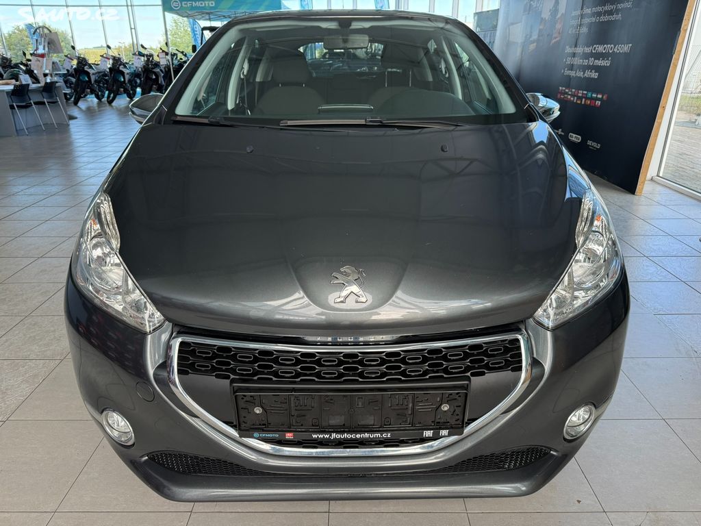 Peugeot 208, Style 1.2 60 kW 1.majitel Peugeot 208, Style 1.2 60 kW 1.majitel
