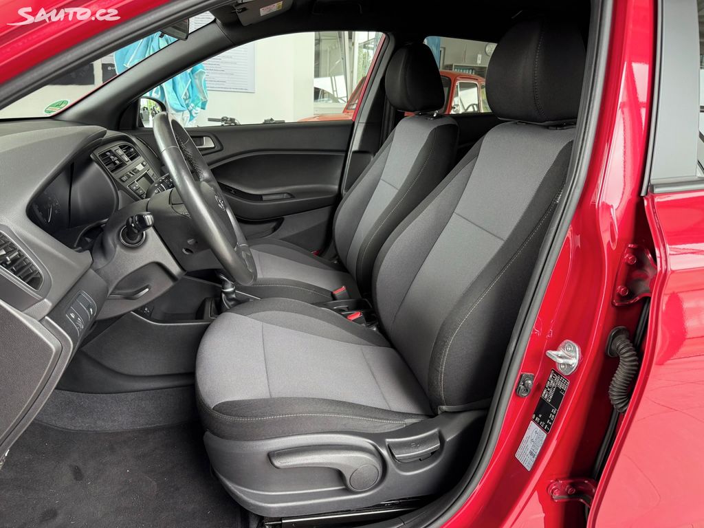 Hyundai i20, 1.0 T-GDI 74 kW 1. majitel