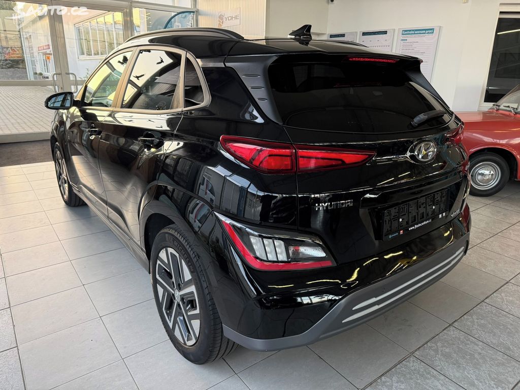 Hyundai Kona, EV100 kW/42 kWh 100%SOH