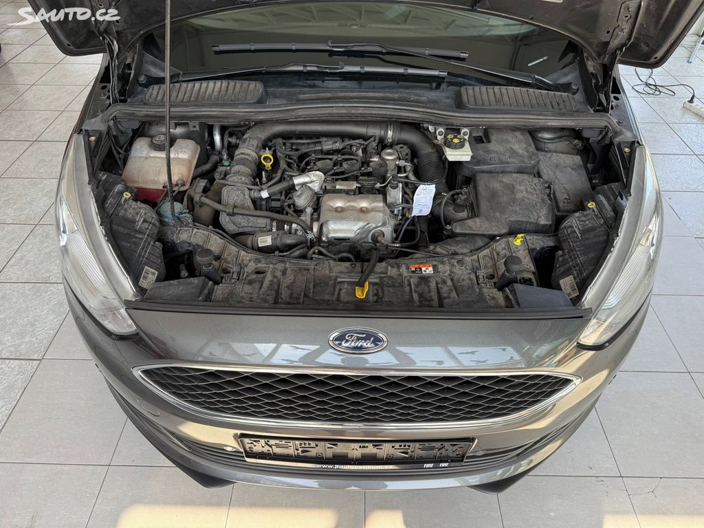 Ford Grand C-MAX, 1.0 EcoBoost 74 kW 1. majitel