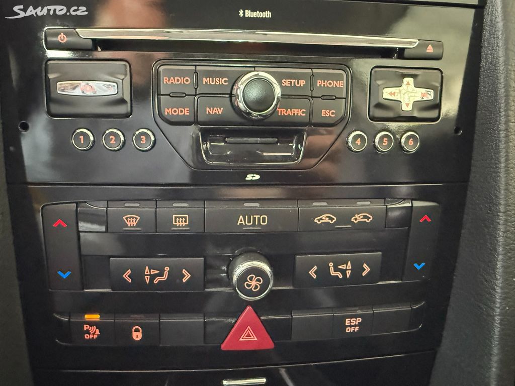 Peugeot 407, Coupe Exclusive 2.0 120 kW 1.m