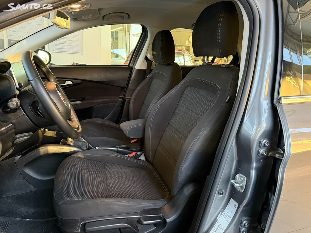 Fiat Tipo, 1.4 T-JET 88 kW LOUNGE 1.maj.