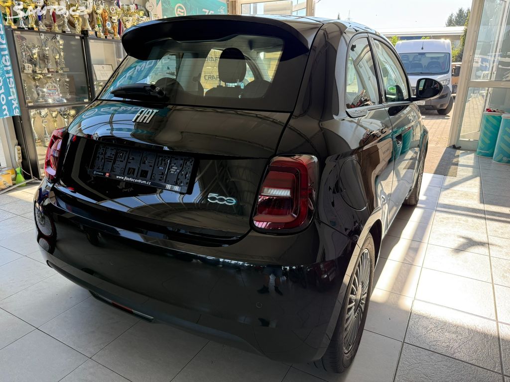 Fiat 500E, 42 kWh 118k 1.majitel DPH