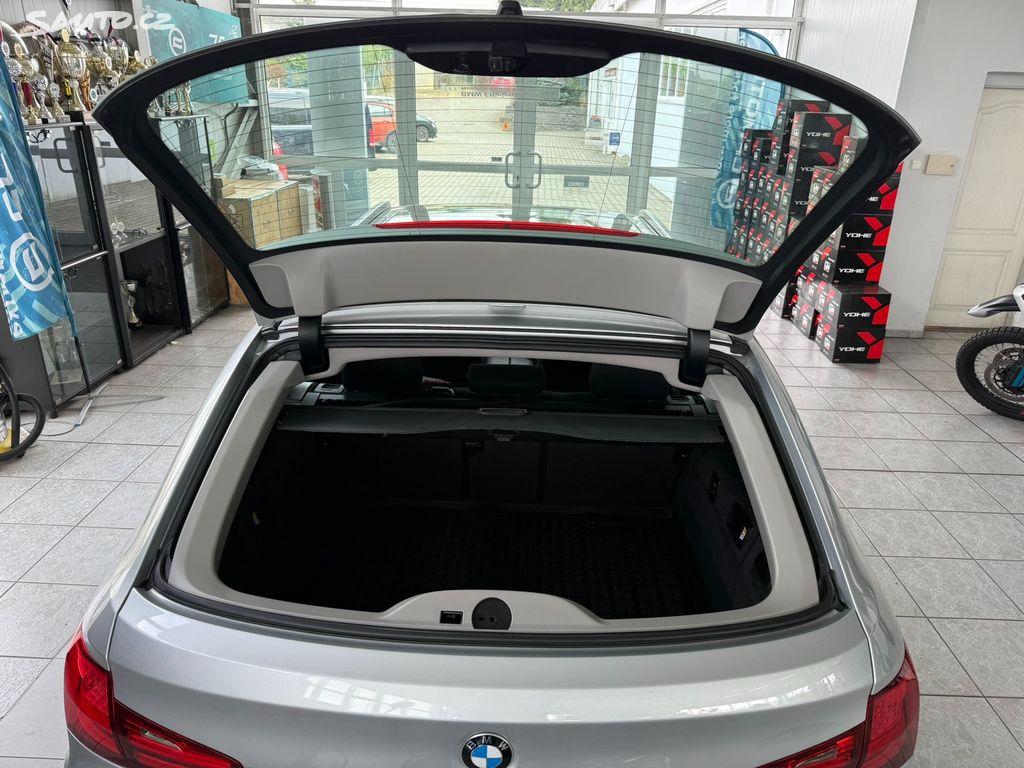 BMW Řada 5, 520d  2.0 135 kW Touring F11 BMW Řada 5, 520d  2.0 135 kW Touring F11