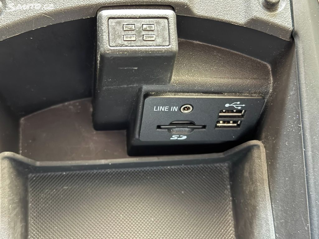 Ford Grand C-MAX, 1.0 EcoBoost 74 kW 1. majitel