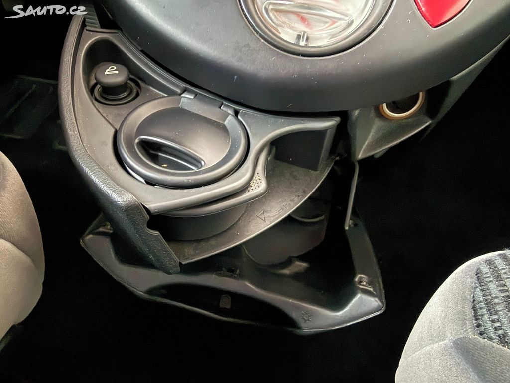 Citroën C8, 2.0 HDi 100 kW Rezervace
