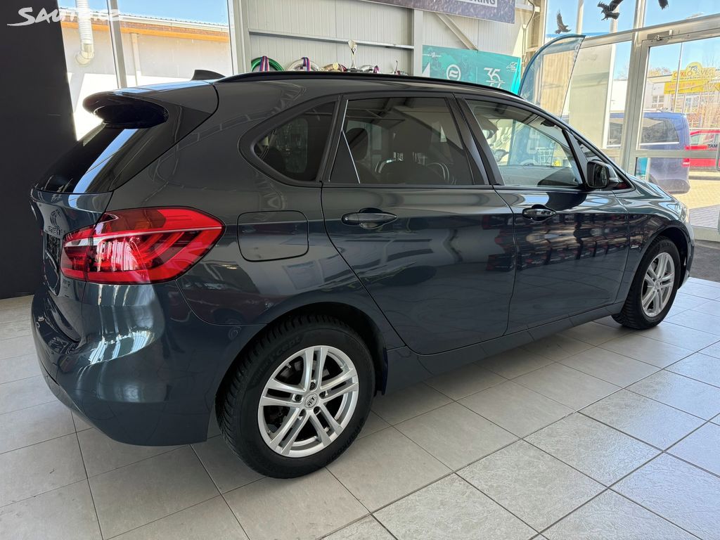 BMW Řada 2, 218i Active Tourer Sport Line