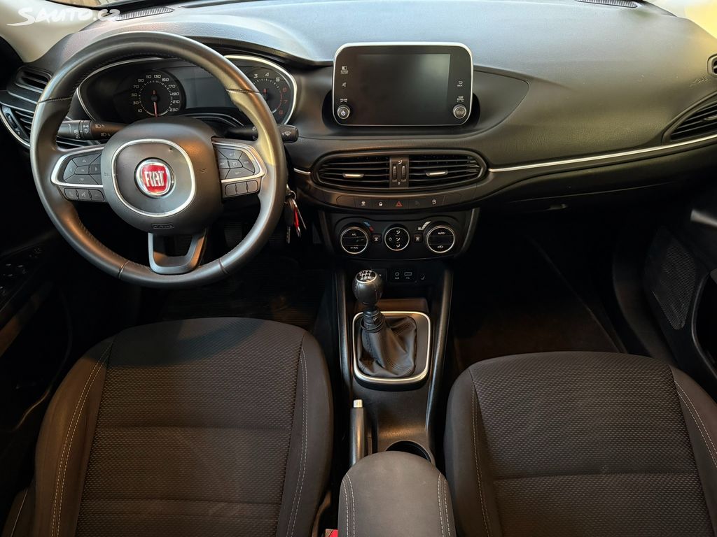 Fiat Tipo, 1.4 T-JET 88 kW LOUNGE 1.maj.