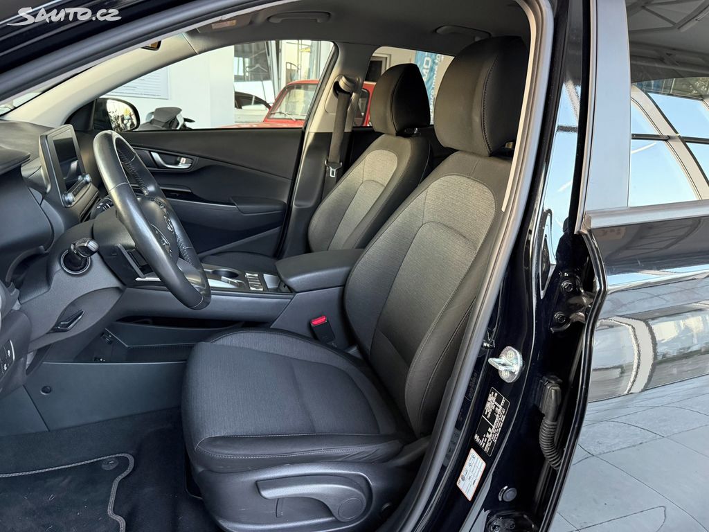 Hyundai Kona, EV100 kW/42 kWh 100%SOH