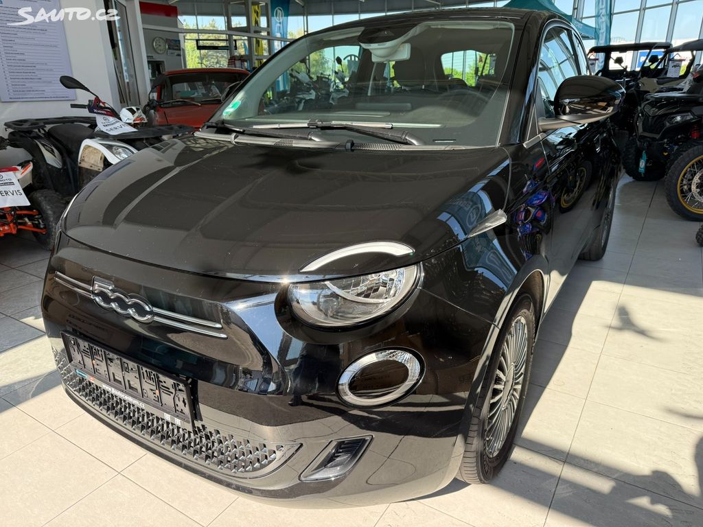 Fiat 500E, 42 kWh 118k 1.majitel DPH