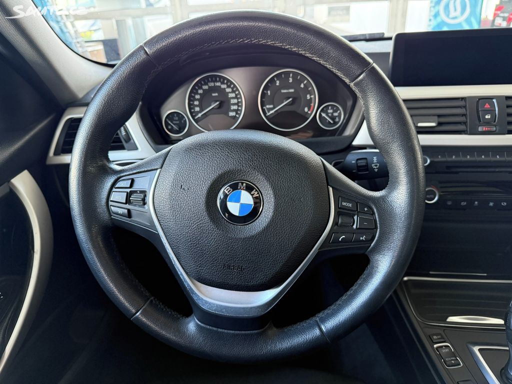 BMW Řada 3, 320d xDrive Touring 2.0 135 kW