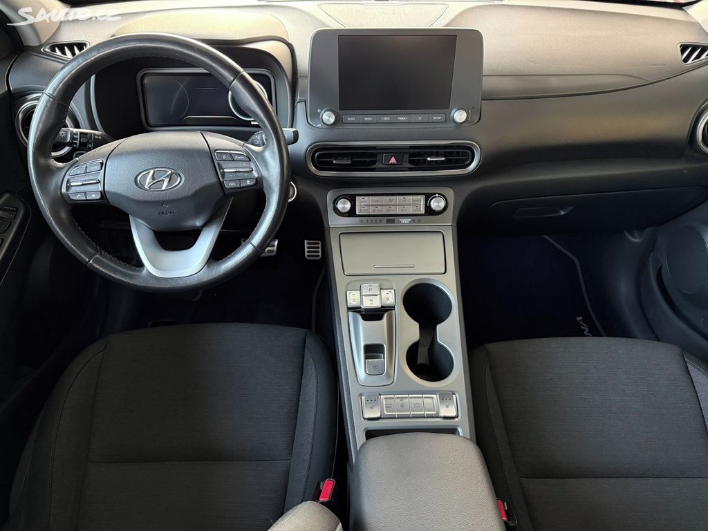 Hyundai Kona, EV100 kW/42 kWh 100%SOH