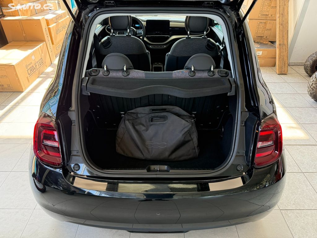 Fiat 500E, 42 kWh 118k 1.majitel DPH