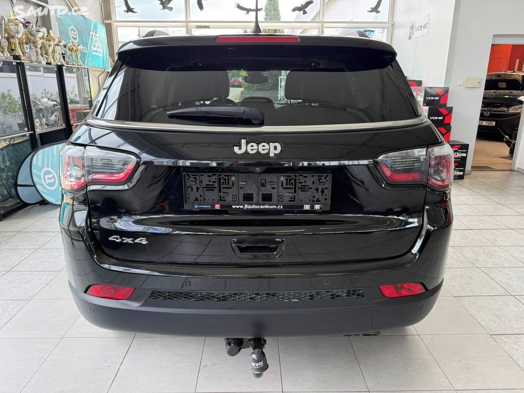 Jeep Compass, Limited 1.4 125 kW 4x4 1.maj.