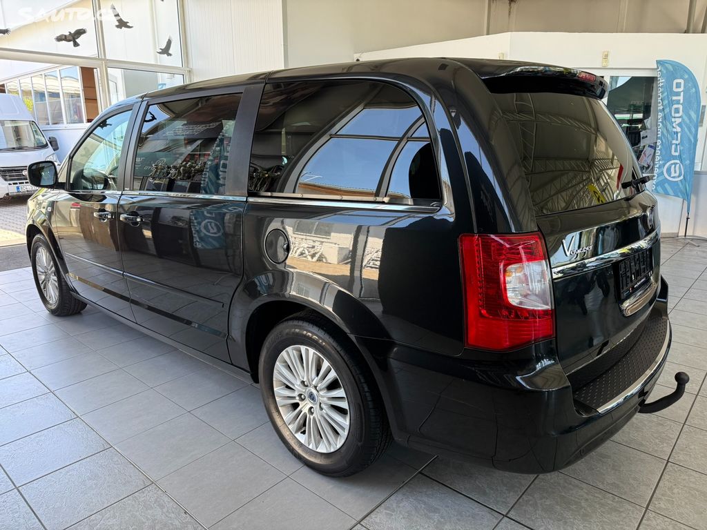 Lancia Voyager, 2.8 120 kW 7míst AT 1.maj.