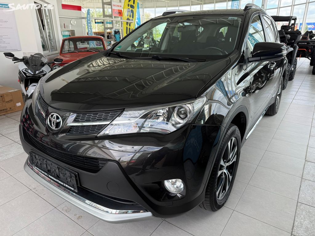 Toyota Rav4, 2.2 D-4D 110 kW 4x4 1.majitel
