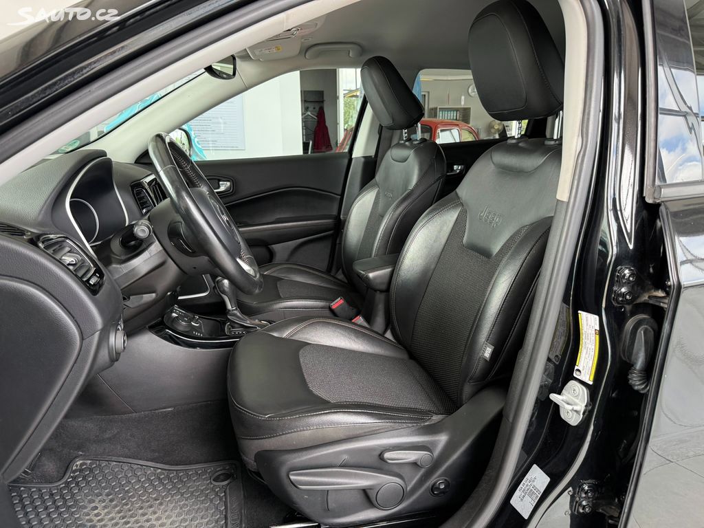 Jeep Compass, Limited 1.4 125 kW 4x4 1.maj.