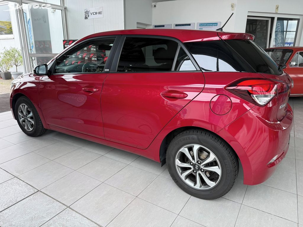 Hyundai i20, 1.0 T-GDI 74 kW 1. majitel