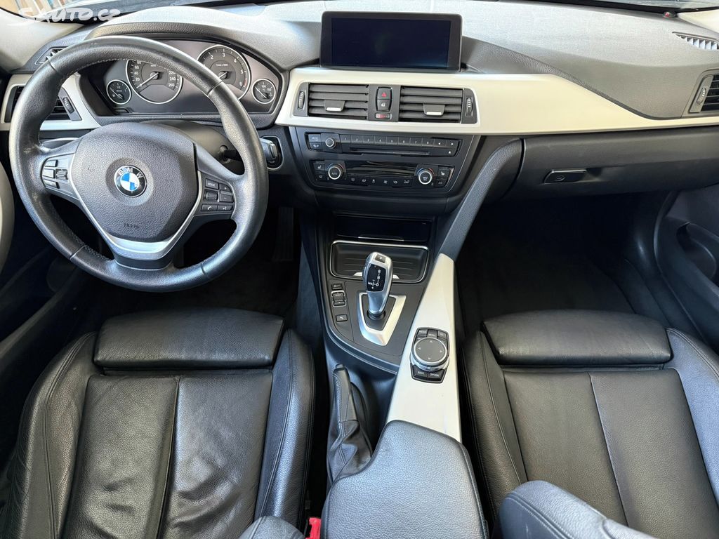BMW Řada 3, 320d xDrive Touring 2.0 135 kW