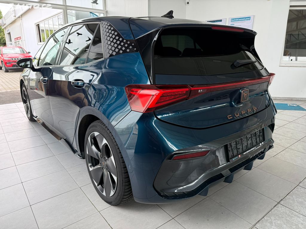 Cupra Born, 150 kW  62 kWh 1.majitel