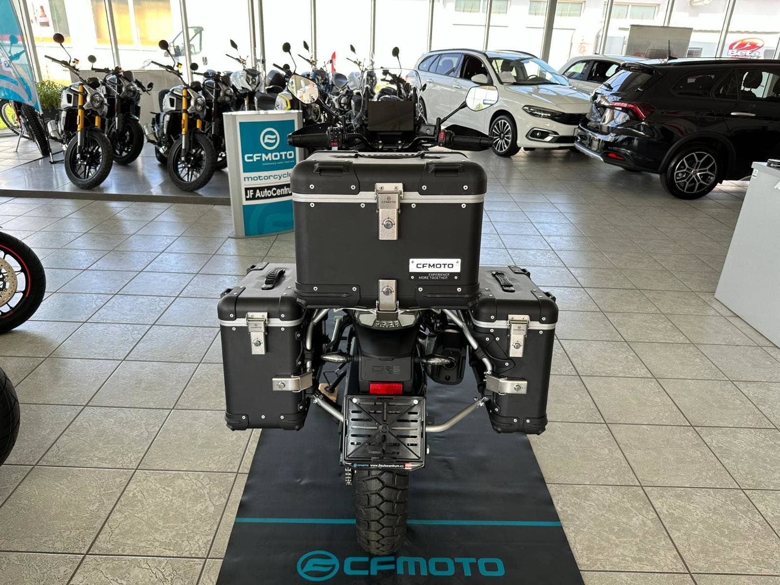 CFMOTO 800 MT