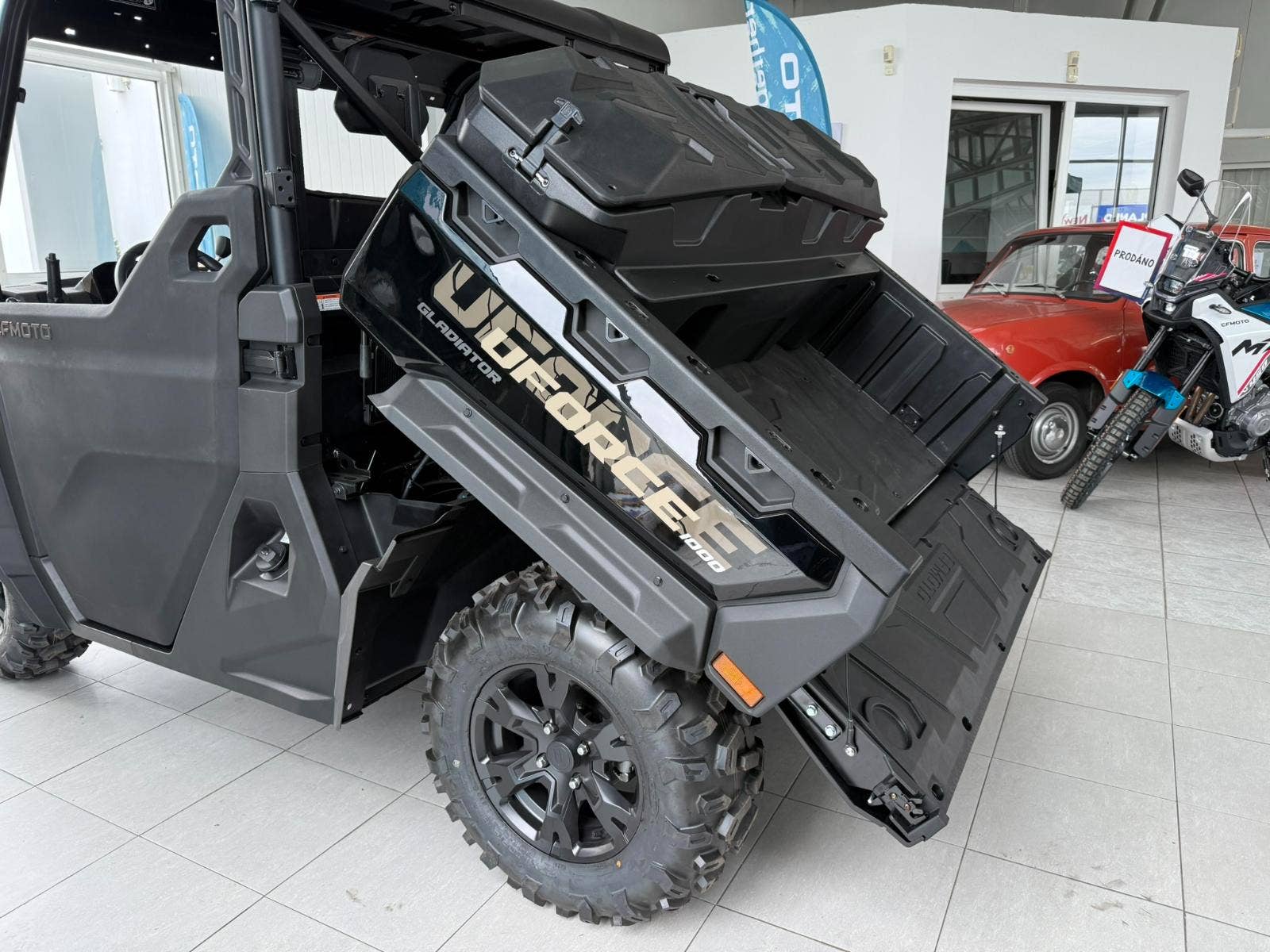 CFMOTO Gladiator UTV1000 EPS