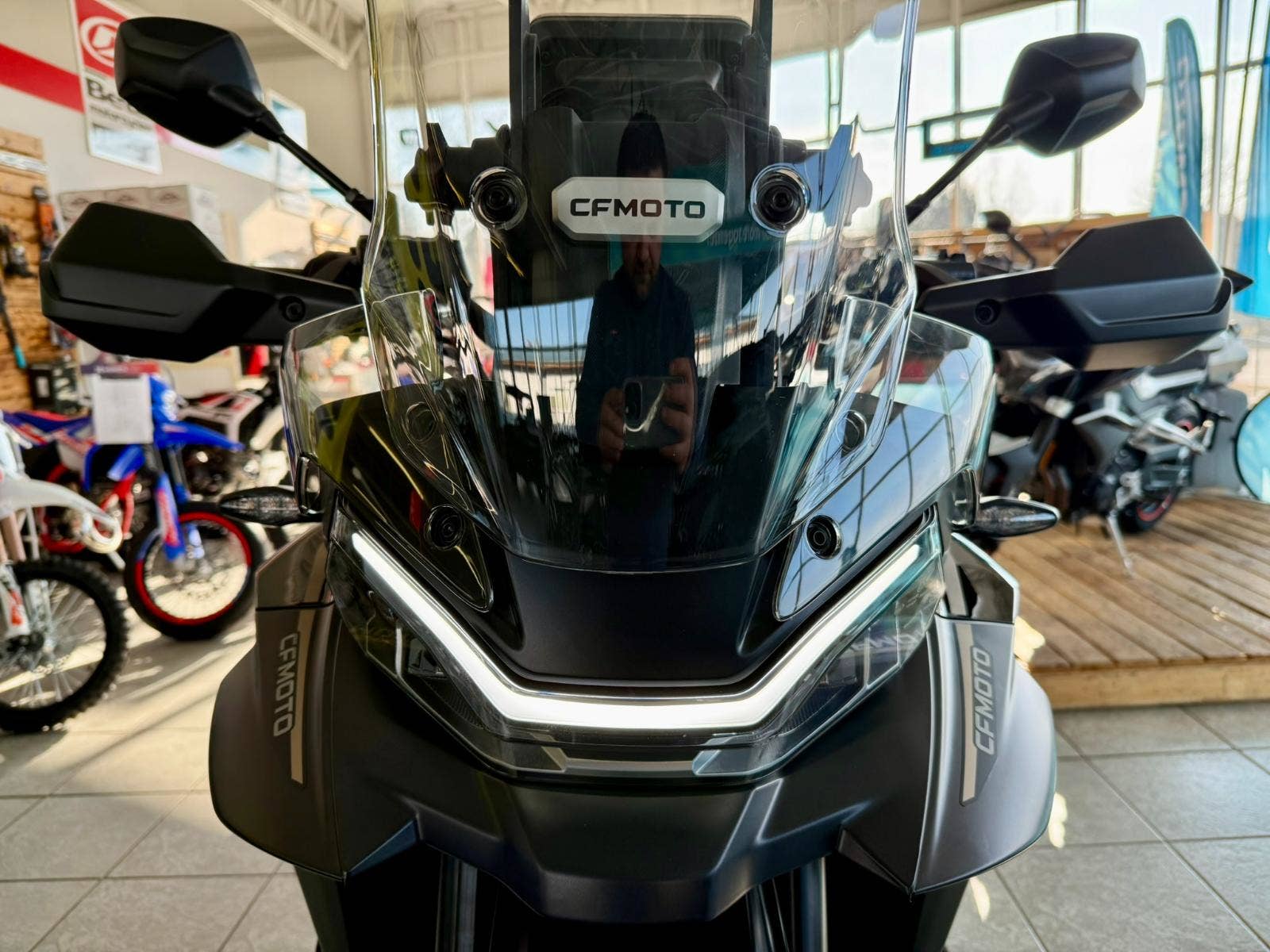 CFMOTO 800 MT