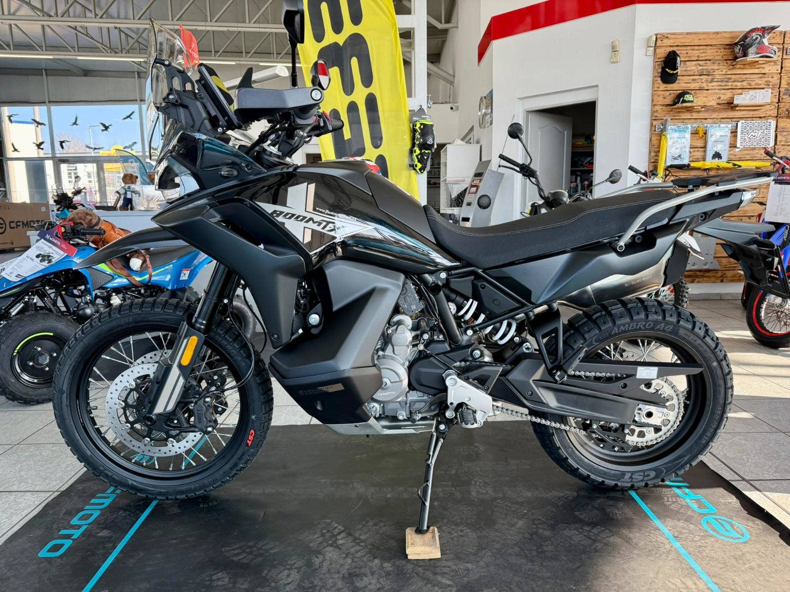 CFMOTO 800 MT