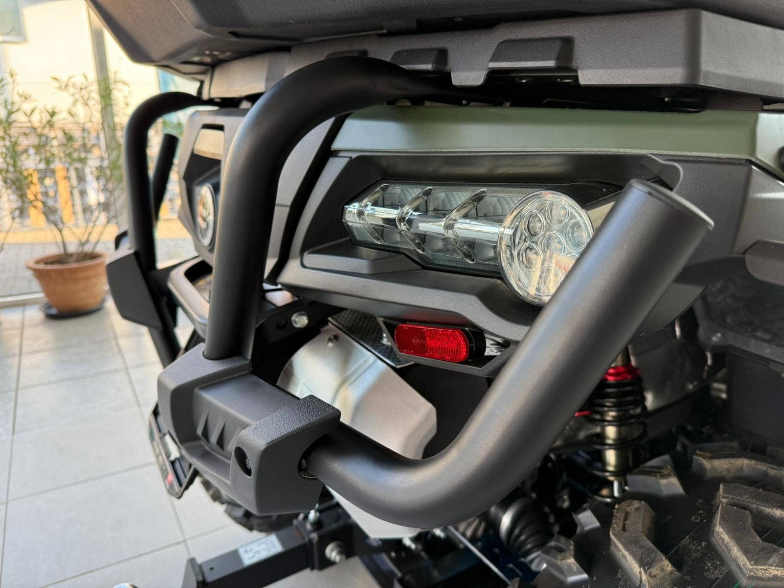 CFMOTO Gladiator X1000 V-Twin EPS