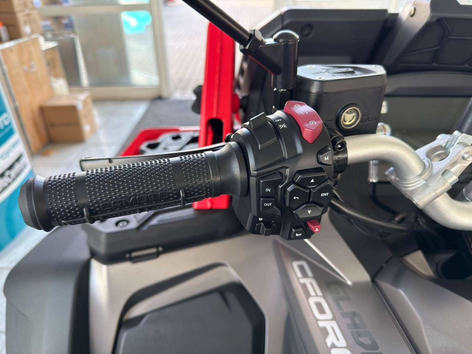 CFMOTO Gladiator X1000 V-Twin EPS