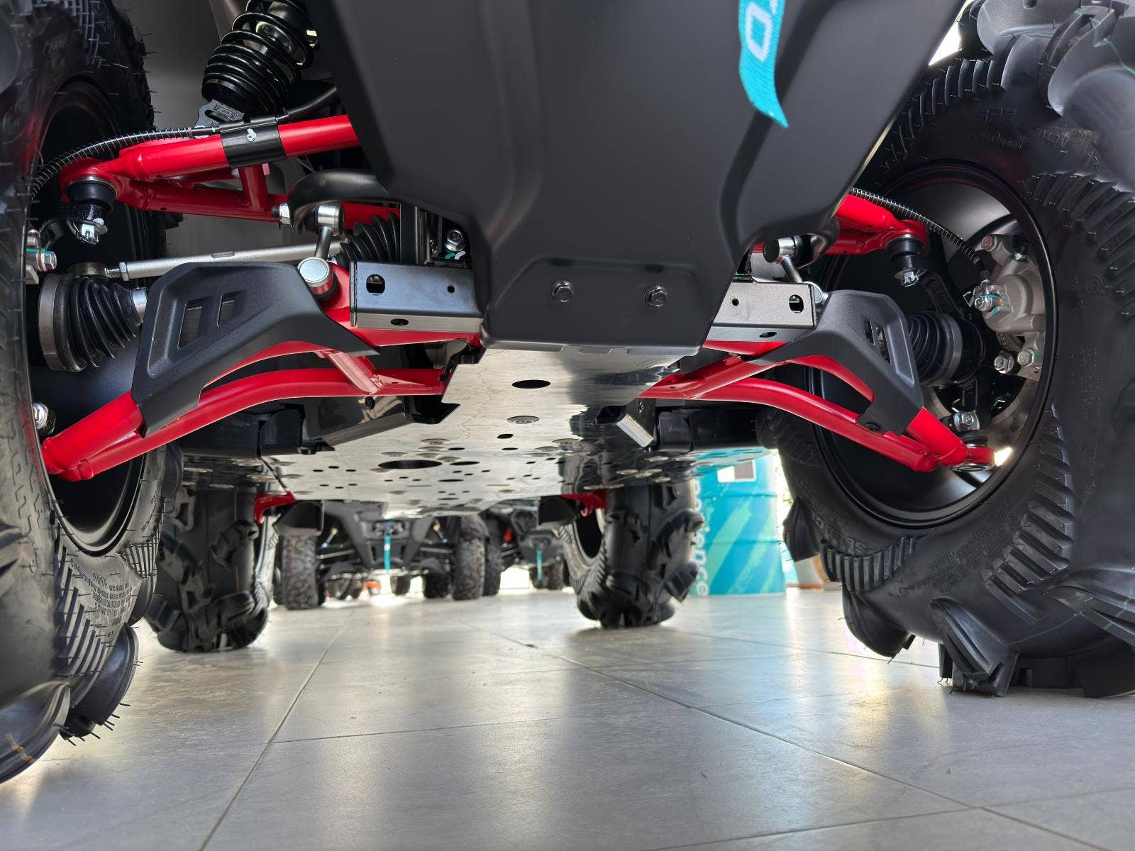 CFMOTO Gladiator X1000 V-Twin EPS