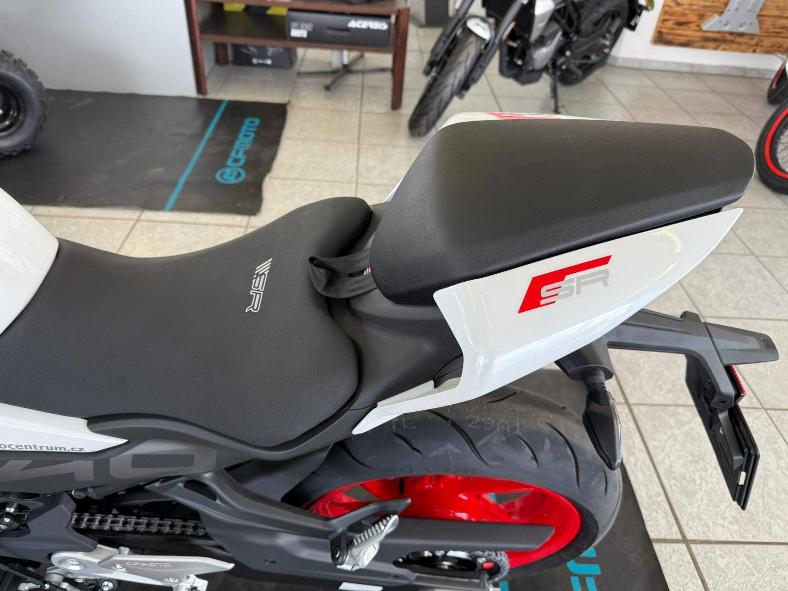 CFMOTO 450 SR