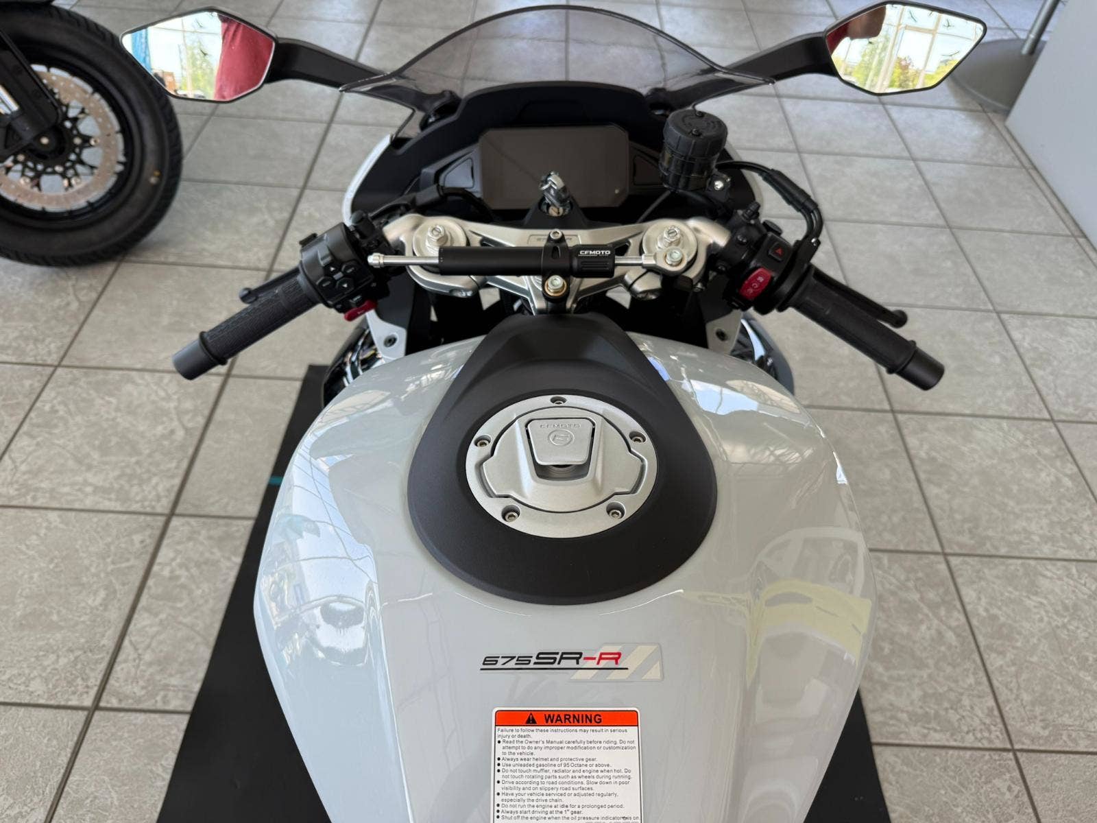 CFMOTO 675 SR-R