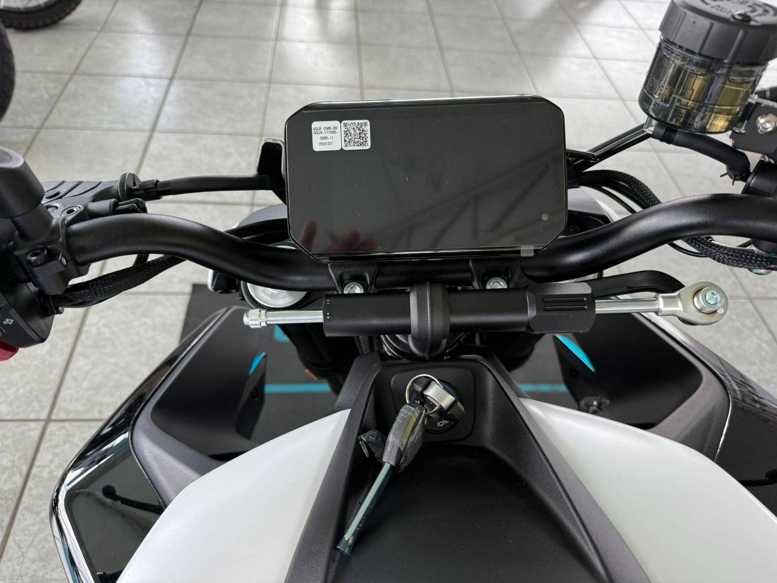 CFMOTO 675 NK