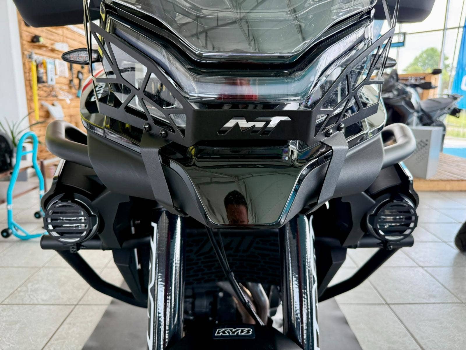 CFMOTO 800 MT