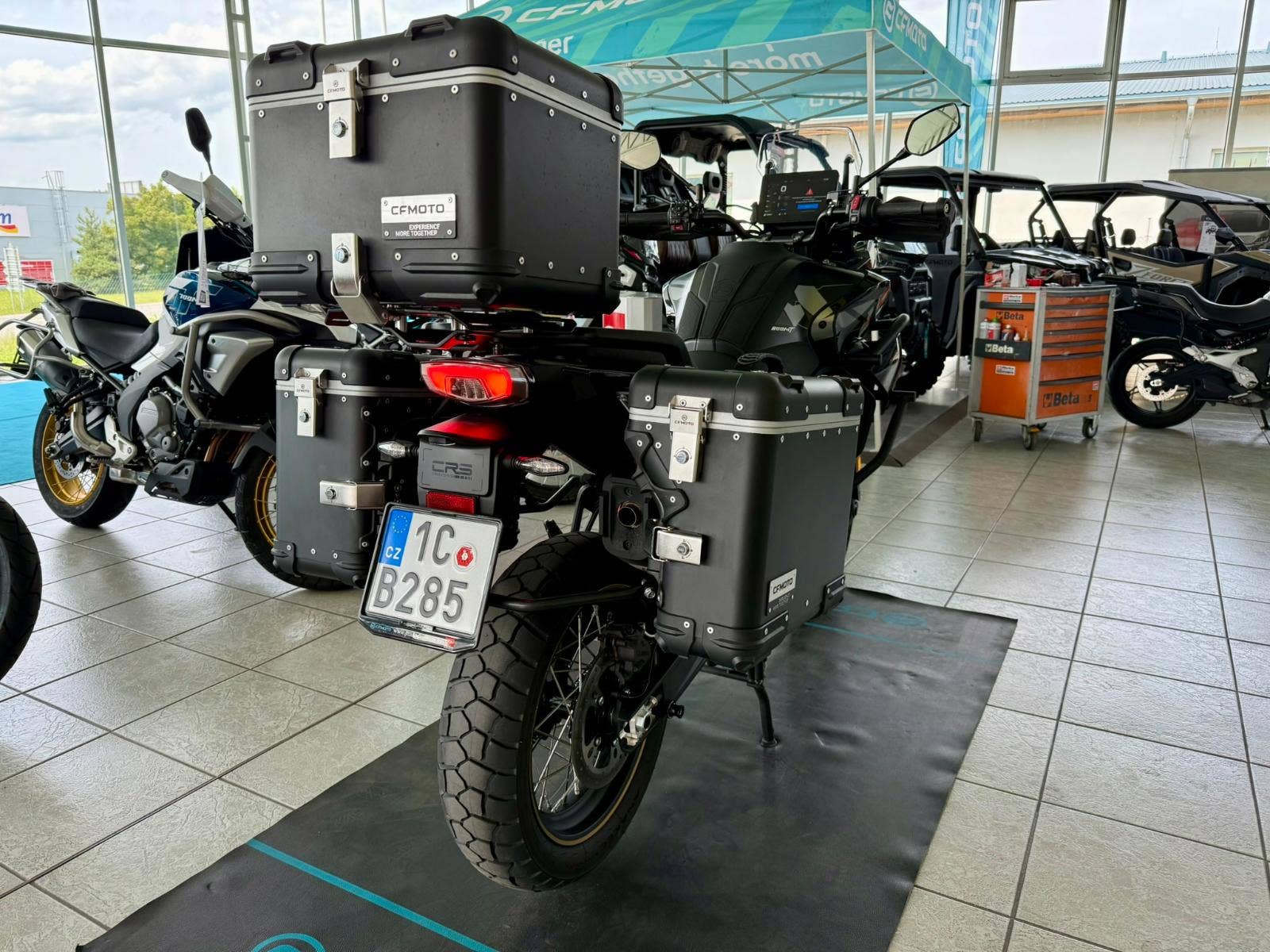 CFMOTO 800 MT