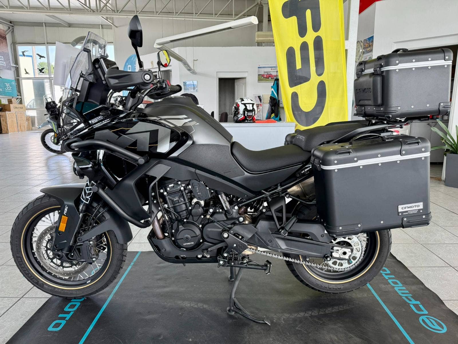 CFMOTO 800 MT