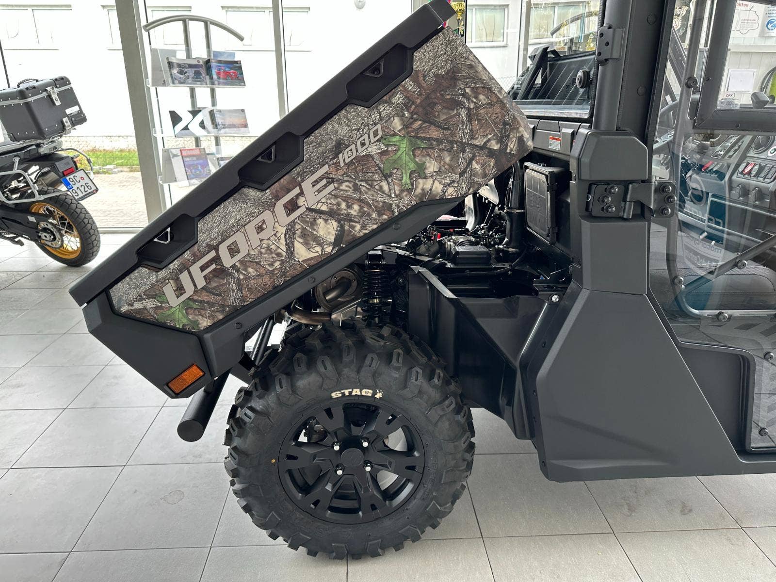 CFMOTO Gladiator UTV1000 EPS