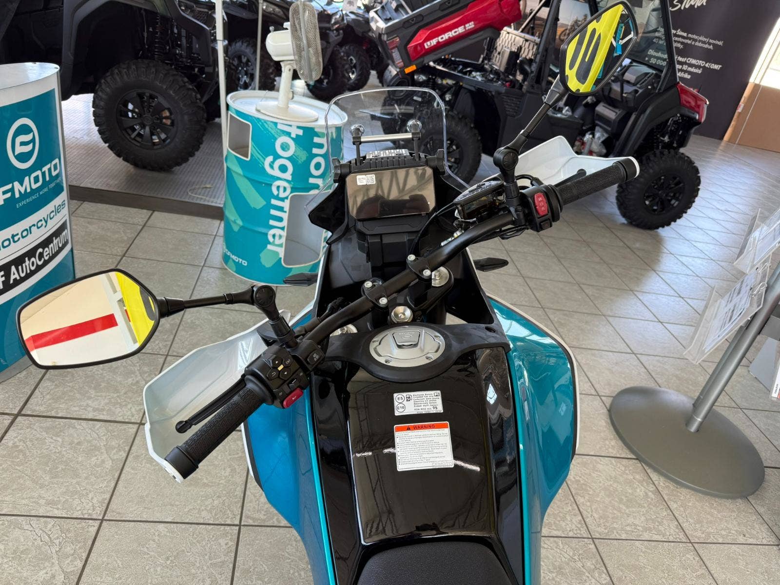 CFMOTO 450 MT-R
