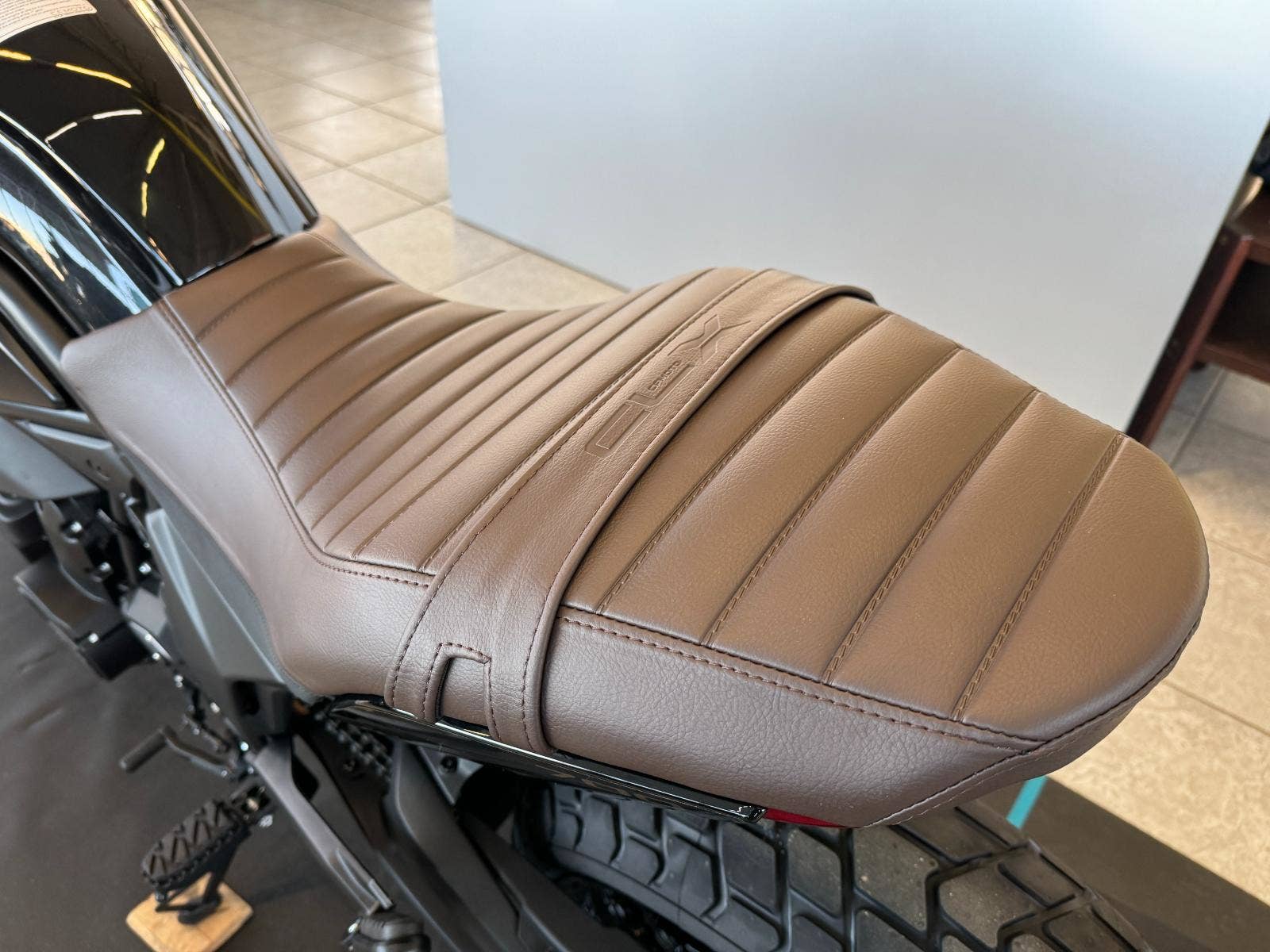 CFMOTO 700 CL-X Heritage