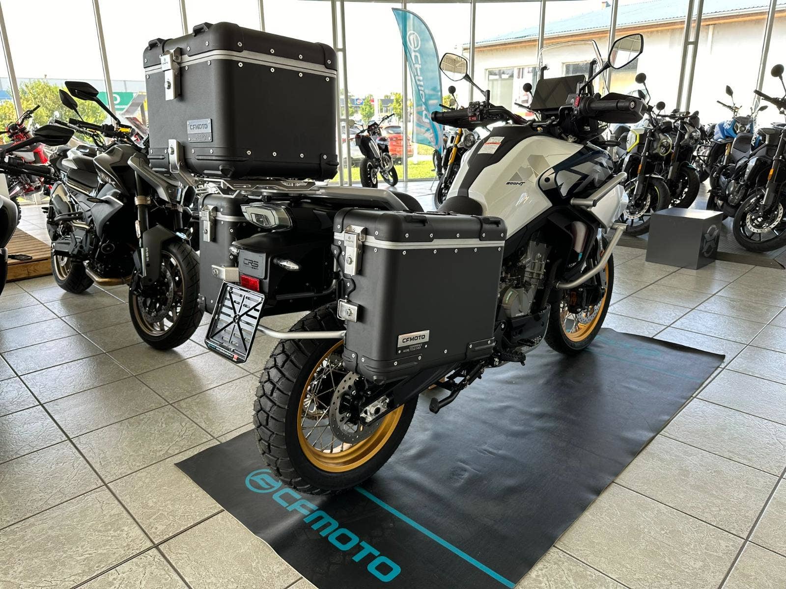 CFMOTO 800 MT