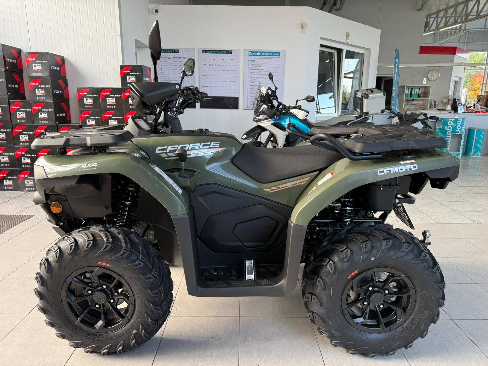 CFMOTO Gladiator X520