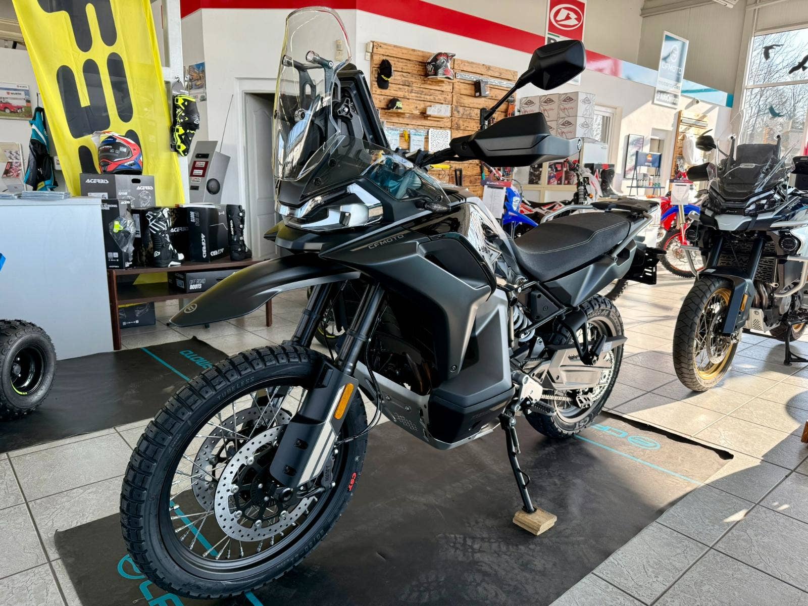 CFMOTO 800 MT