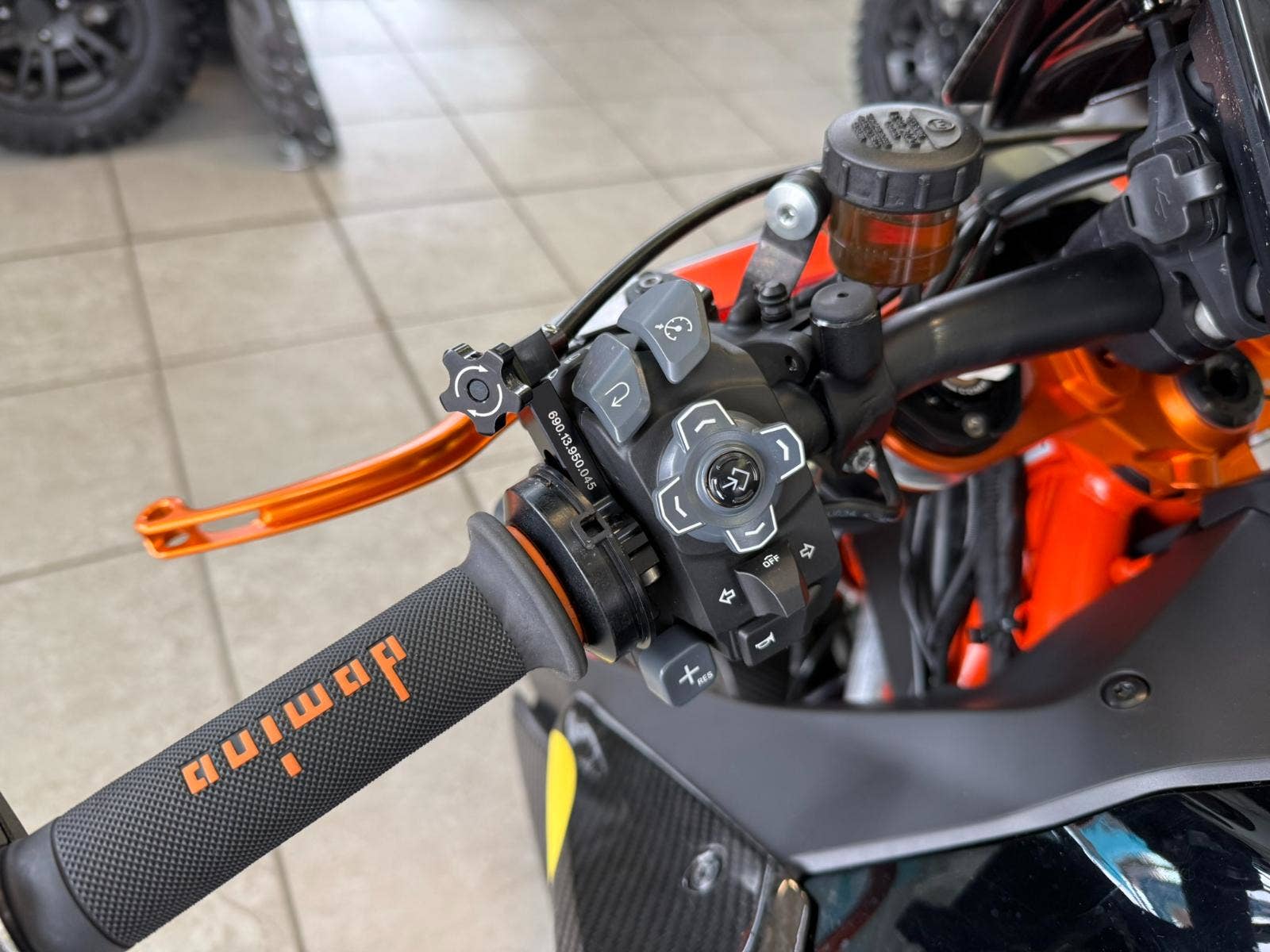 KTM 1290 Super Duke R