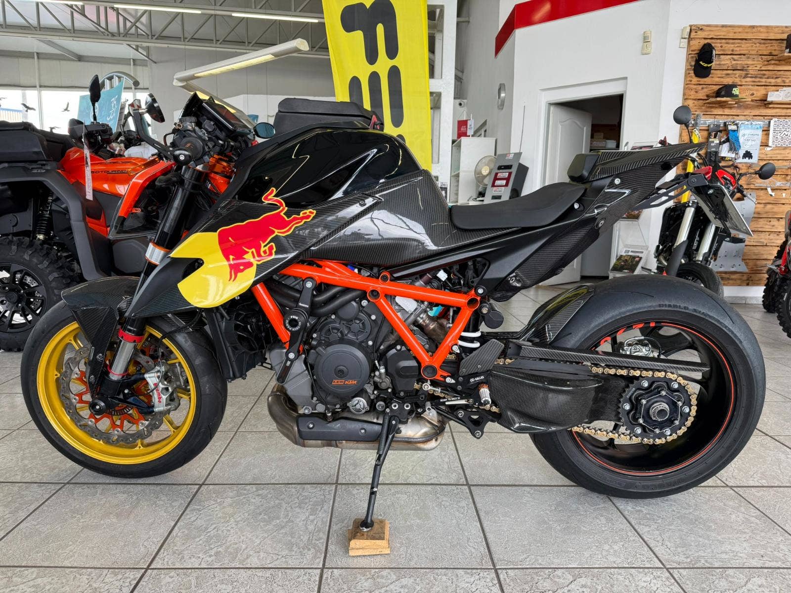 KTM 1290 Super Duke R